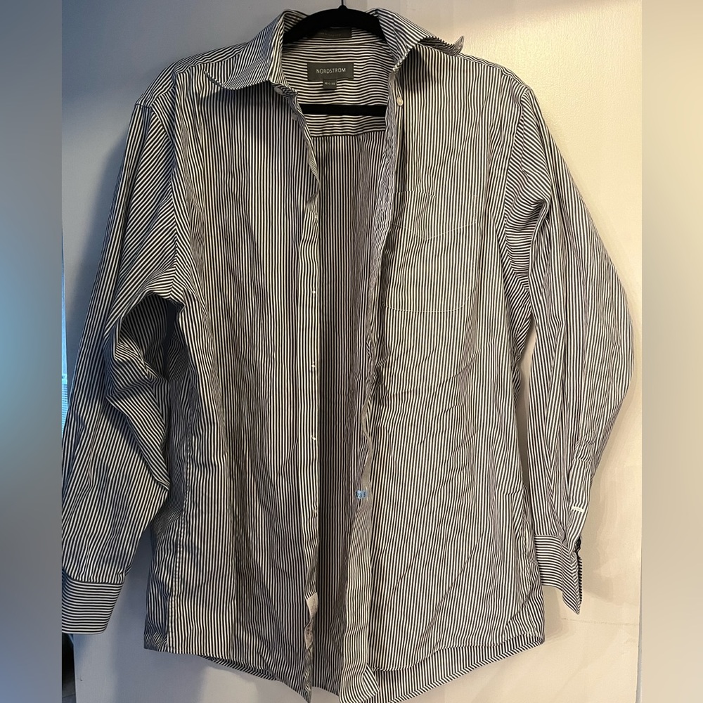 Nordstroms men’s shirt 16 1/2 -34